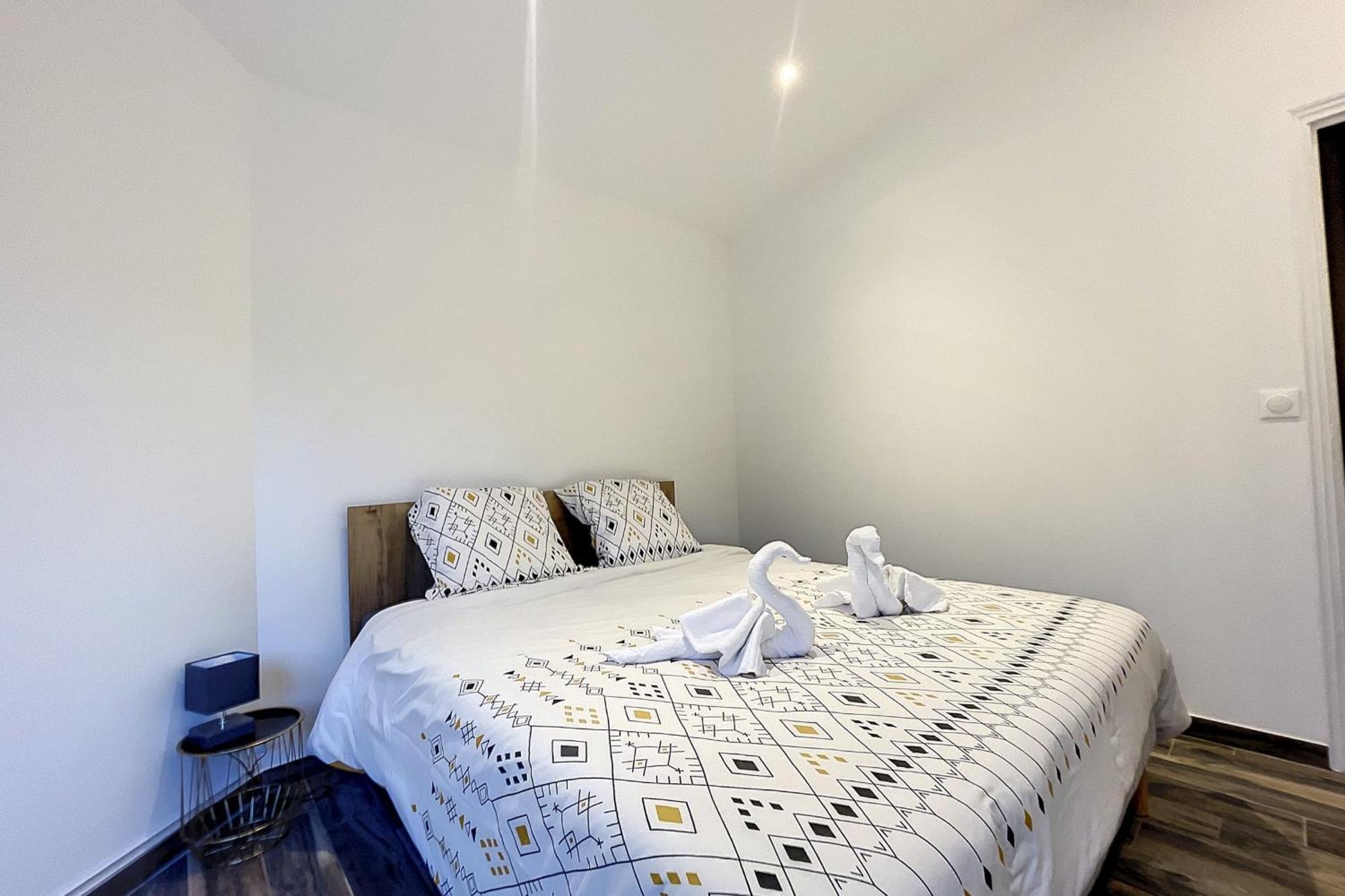 Haut De Villa Vue Mer 3 Pieces Climatise & Wifi 4 A 6 Personnes Pietrosella Exterior photo